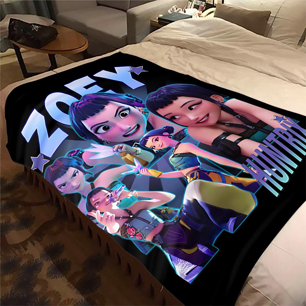 1Pc Zoey HUNTR/X Print Flannel Blanket, Comfortable for All Seasons, Home Decor, Warmth and Comfort, Perfect for Christmas Gifts821095