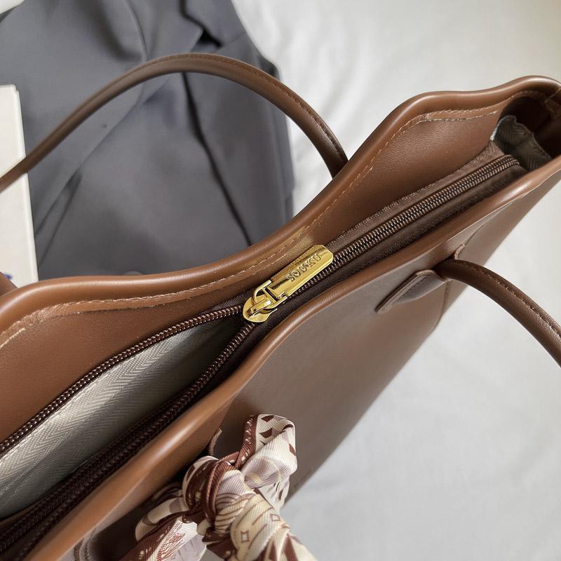 Women's Tote Bag Soft Leather Large Capacity Shoulder Bag