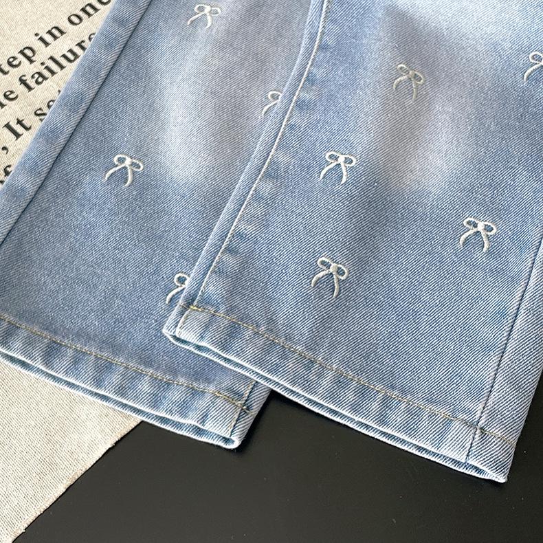 Dívčí rovné široké džíny z prané džímoviny na podzim 2025 – Měkké, všestranné, volný střih, dlouhé kalhoty