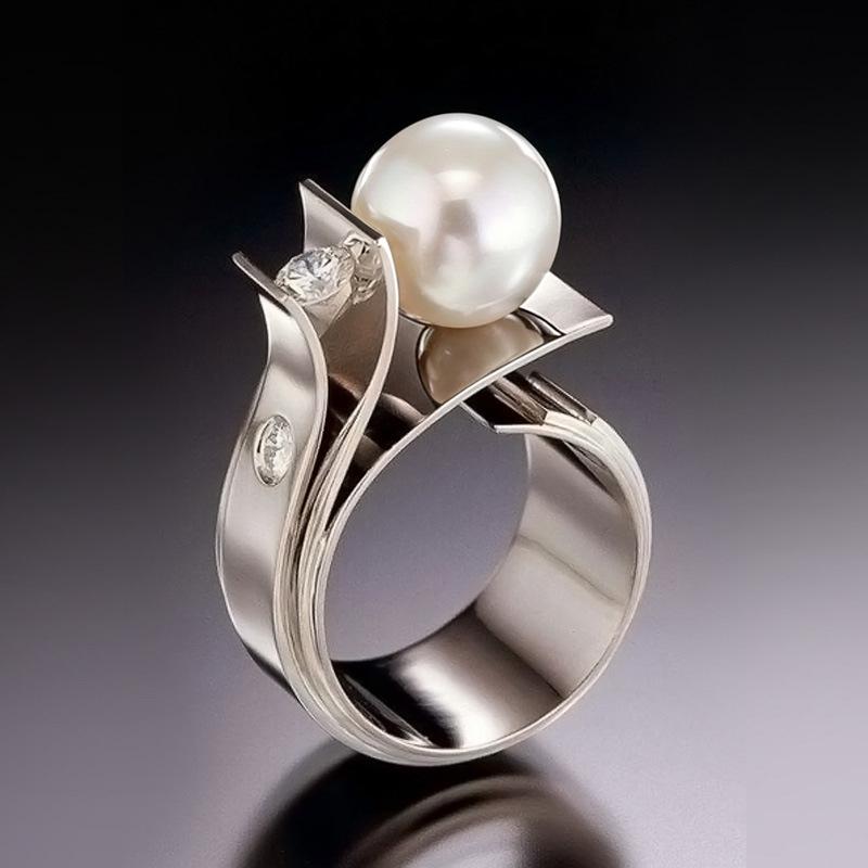 Cao Shi Elegant Green Bay Pearl & Zircon Engagement Ring for Women – Versatile European and American Style Jewelry