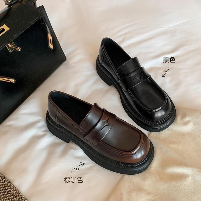 2025 exquisite small leather shoes women's British style retro polished thick-soled lazy loafers women's large-size small leather shoes