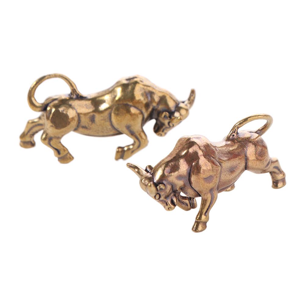 2pcs Lucky Mini Cattle Statue Vintage Bull Ornament Brass Bullfighting Figurines Home Office Decor