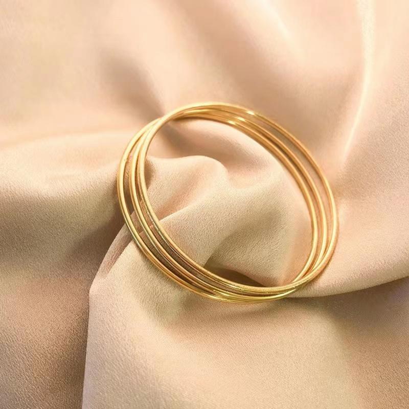 Fashionable Simple Plain Ring Bracelet For Women Round Elegant Gold Color Bangle Luxury Accessories Jewelry Gift