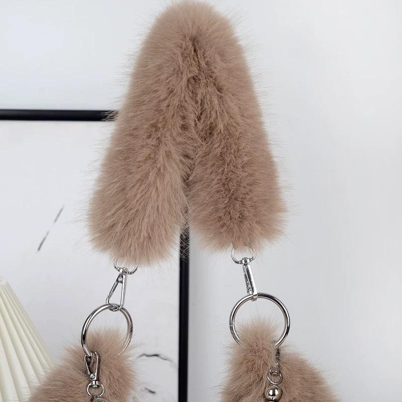 Autumn/Winter Faux Fox Fur Plush Shoulder Bag with Pearl Chain