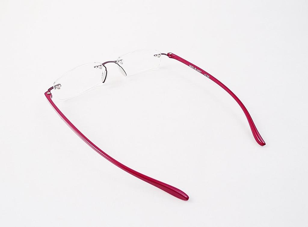 BEGLAD BL3007RD Lightweight Rimless Reading Glasses with Stylish Case (+2.5 Power)