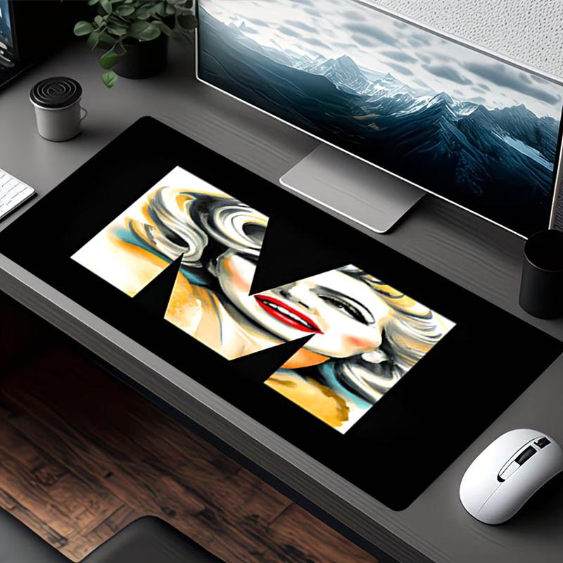 Marilyn Monroe Print Mouse Pad, for Keyboard Pad Laptop PC Mat for Office Home Use, Desk Decor, Perfect Birthday Gift for Gamers