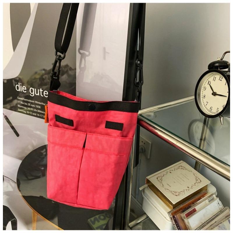 

Нишевая весенне-летняя новая модная наплечная маленькая квадратная сумка, сумка через плечо, нейлоновая маленькая квадратная сумка контрастного цвета, мужские и женские сумки арбуз красный