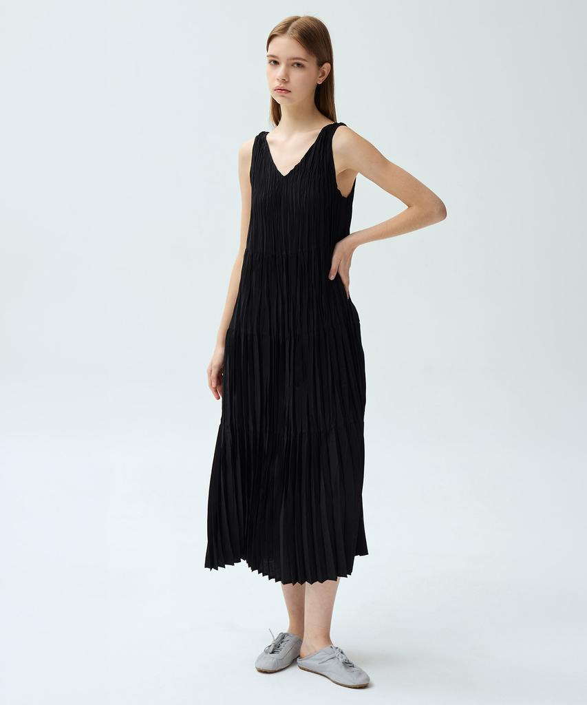 Waiowai Crease Tiered Slip Pleated Dress_3Colors