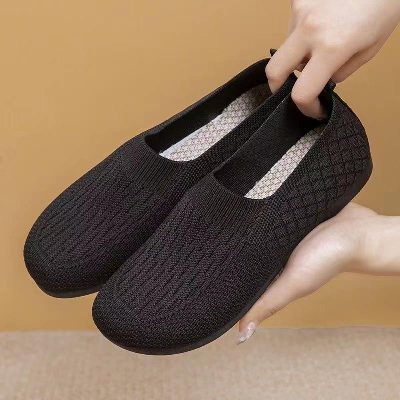 Shoes Women's ****** New Old ******* Cloth Shoes Comfortable S**t-soled Mother Shoes Fashionable Breathable Casual Single Shoes Women