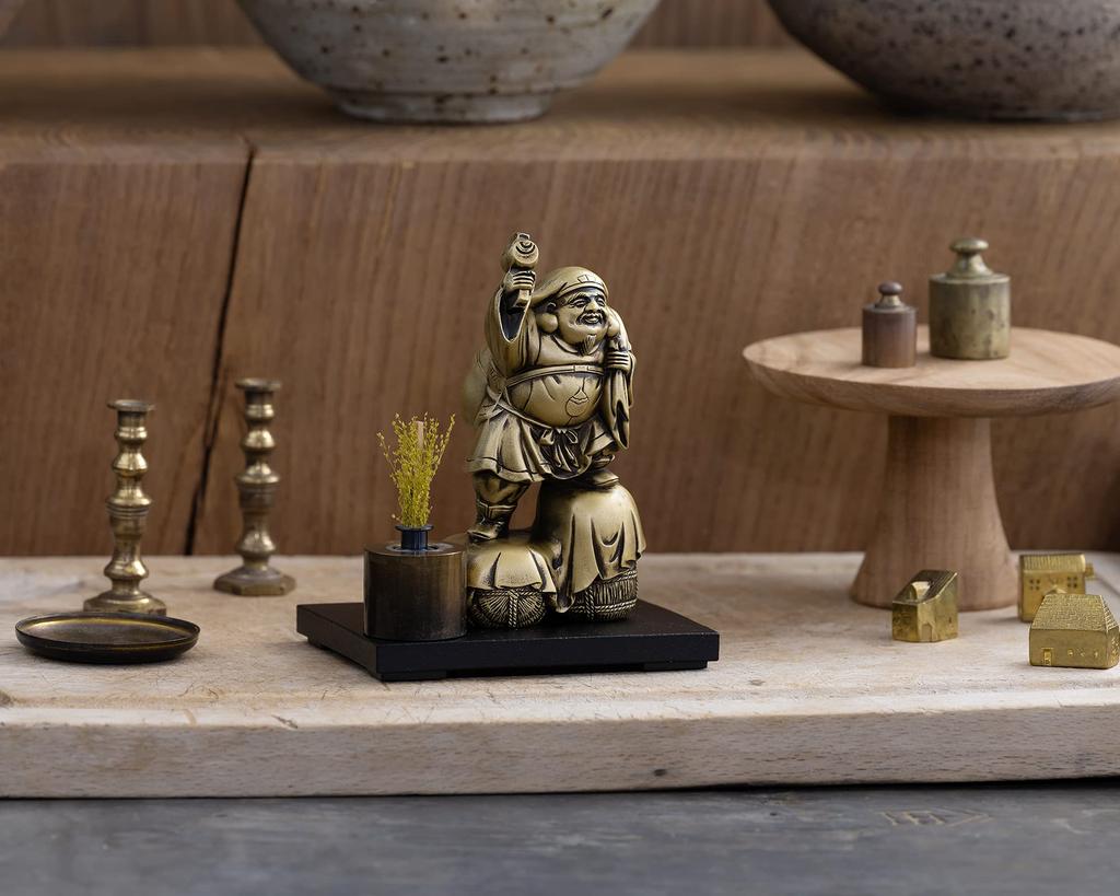 Einer der Sieben Glücksbringer Seidige Makita Antike Buddhistische Takaoka Kupferwaren Daikokuten, Götter, Gold. Bildhauer Shuun. Originalgold. Statue. (Daikokuten