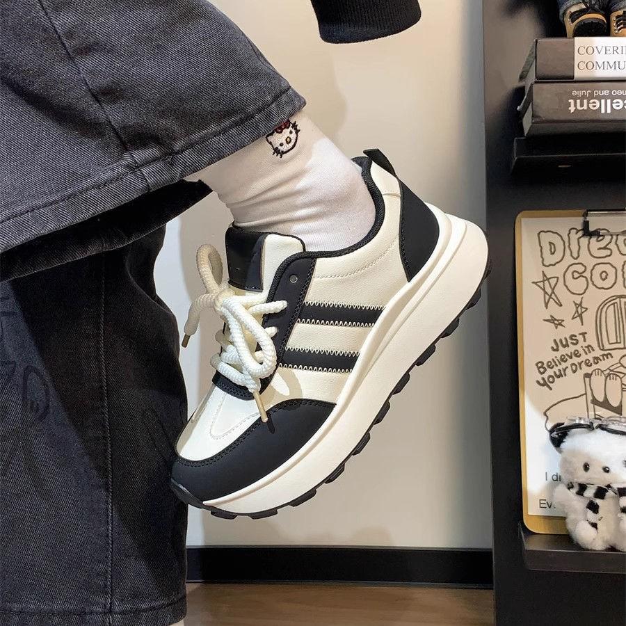 Lightweight Sports Shoes Women's Feet Small Forrest Gump Shoes Spring 2025 New Popular Soft Sole Versatile Dad Shoes Thick Sole