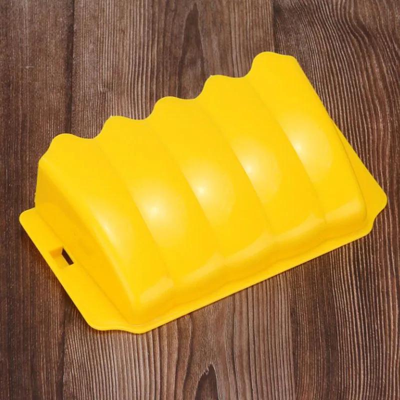 External Rabbit Hay Feeder Holder Food Rack Durable Cage Small Pet Feeding Bowl for Hedgehog Ferret Gerbils Pets Supplies