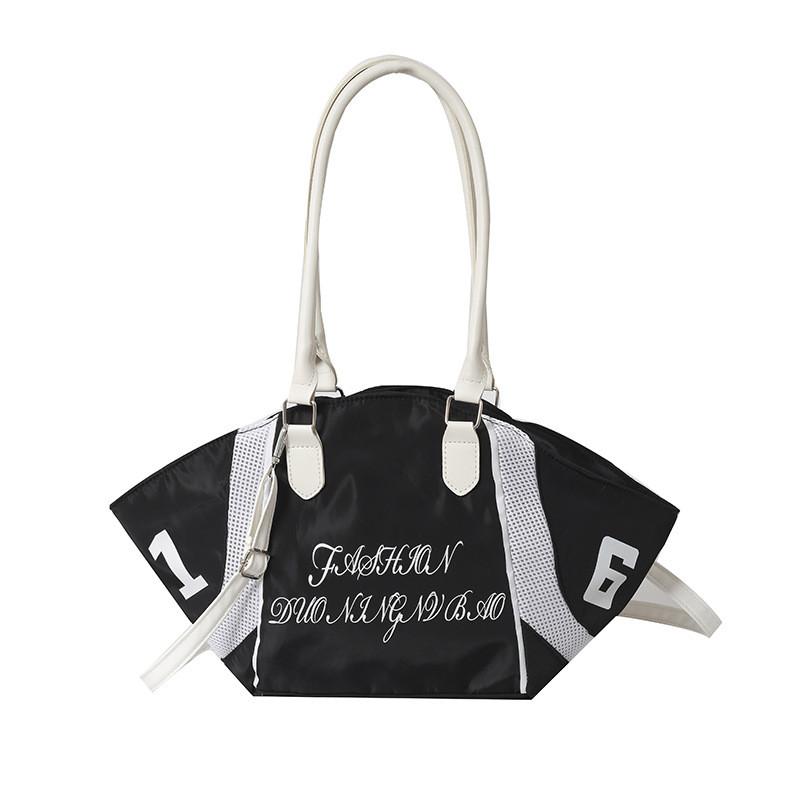 

Chic Large Capacity Color Block Crossbody Bag For Women Comfortable Everyday Use чорний