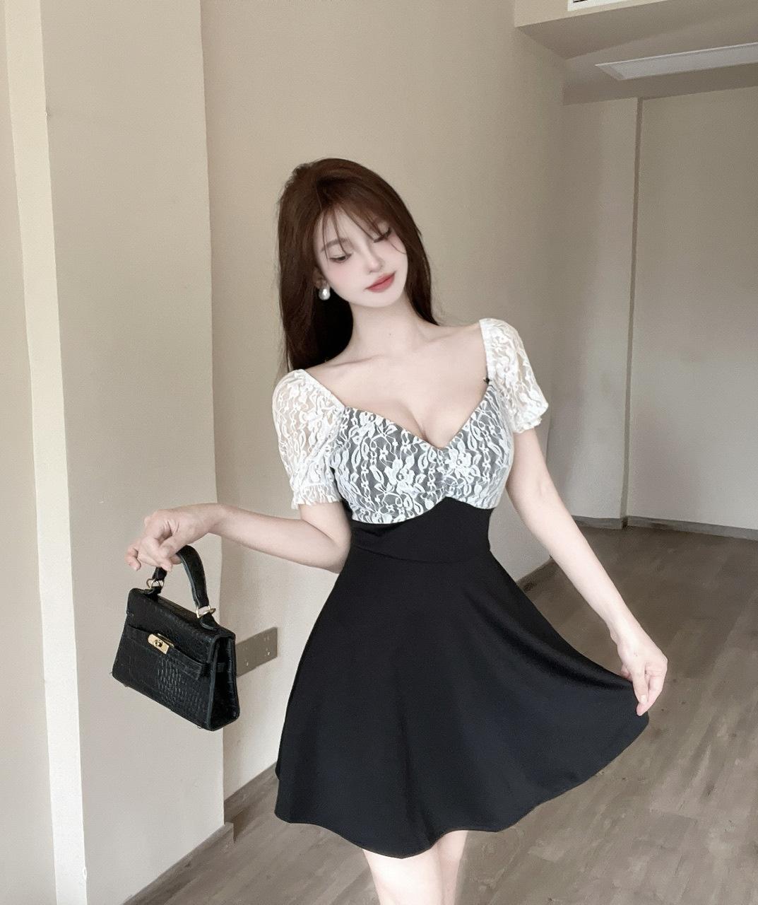 Nightclub sexy V-neck low-cut pleated short-sleeved dress women s summer slim-fit temperament small black dress S белый