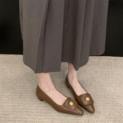 Retro Einzelne Schuhe spitz flacher Mund Damenschuhe Frühling 2024 neu bequem vielseitig Arbeitsschuhe niedriger Absatz französische Damenschuhe