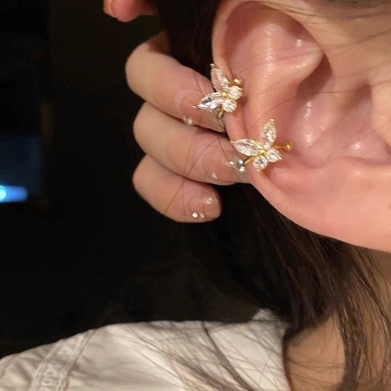 Butterfly Inlaid Zircon Earrings For Women No Ear Hole Simple Delicate Elegant Lady Jewelry Gifts Wholesale