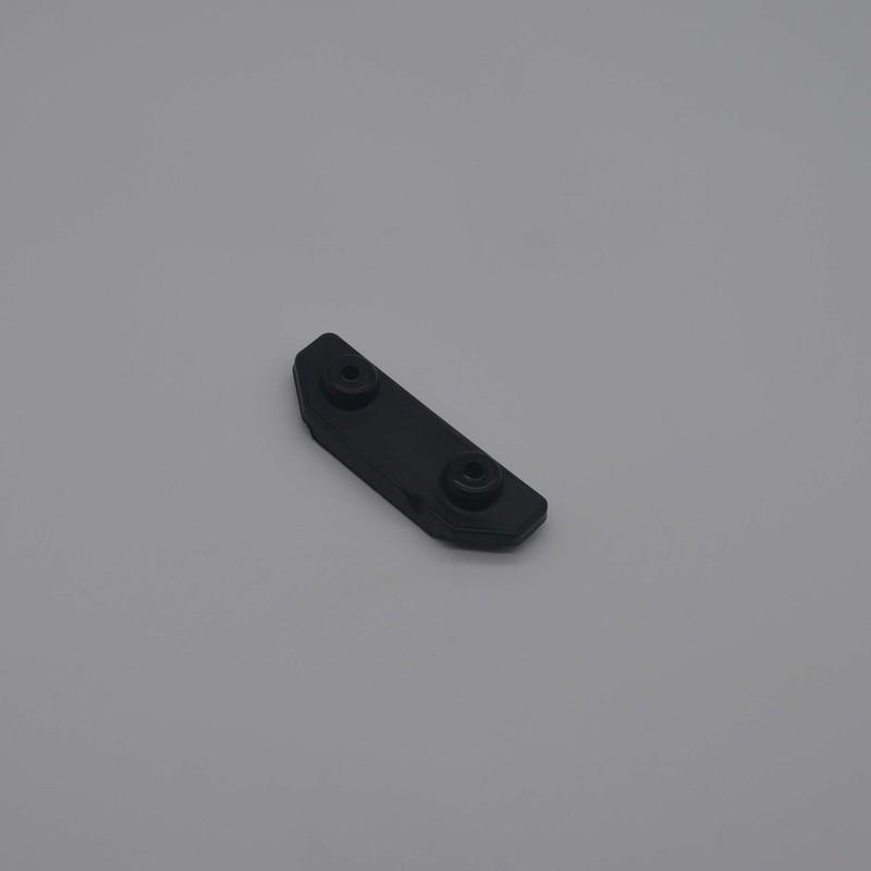 500cc Motorcycle Chain Slider Guide Rubber for Benelli TRK502 TRK502X / TRK 502 502X 502C BJ500-6A