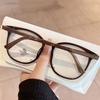 Anti-Blue Light Glasses Ultra-Light Reading Glasses Men Women Fashion Computer Eyewear Square Frame Flat Light Eyeglasses