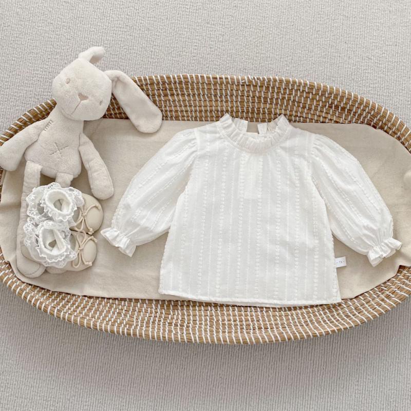 

Baby Girl Sweet Heart Denim Skirt & Long Sleeve Shirt Set 100