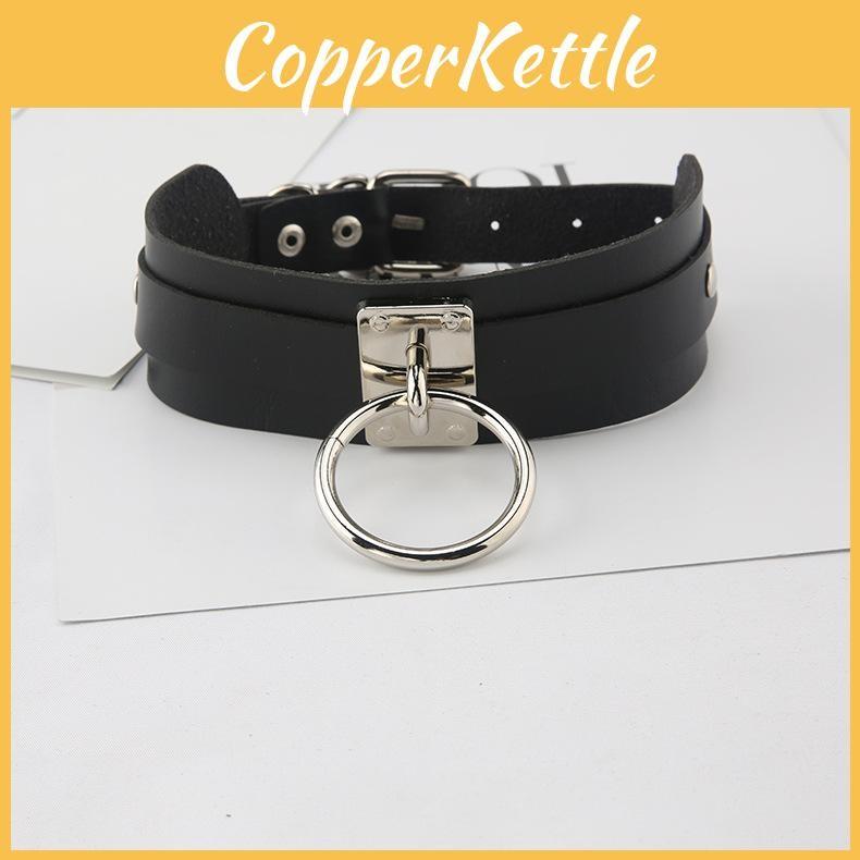 Fashion Solid Color Large Metal Ring Decoration Women Pu Leather Necklace Collar