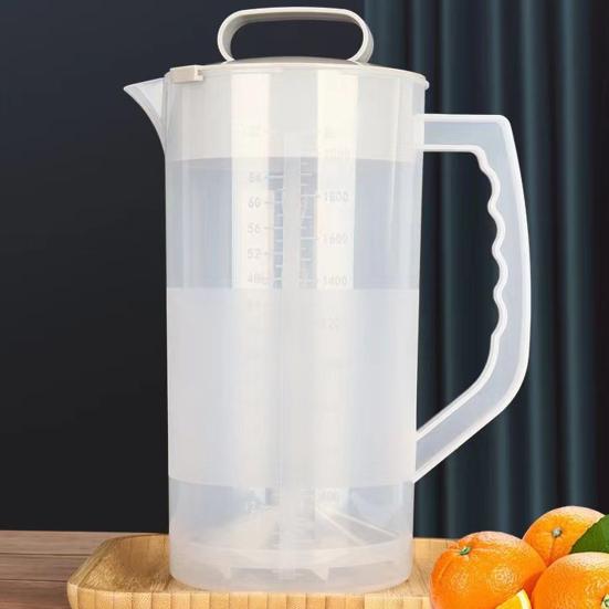 1/2 Pcs Mixing Pitcher for Drinks 2000ml Sealed Water Bottle with Lid Translucent Adjustable Mixer Plunger Manual Juice Jug Beverage Blending