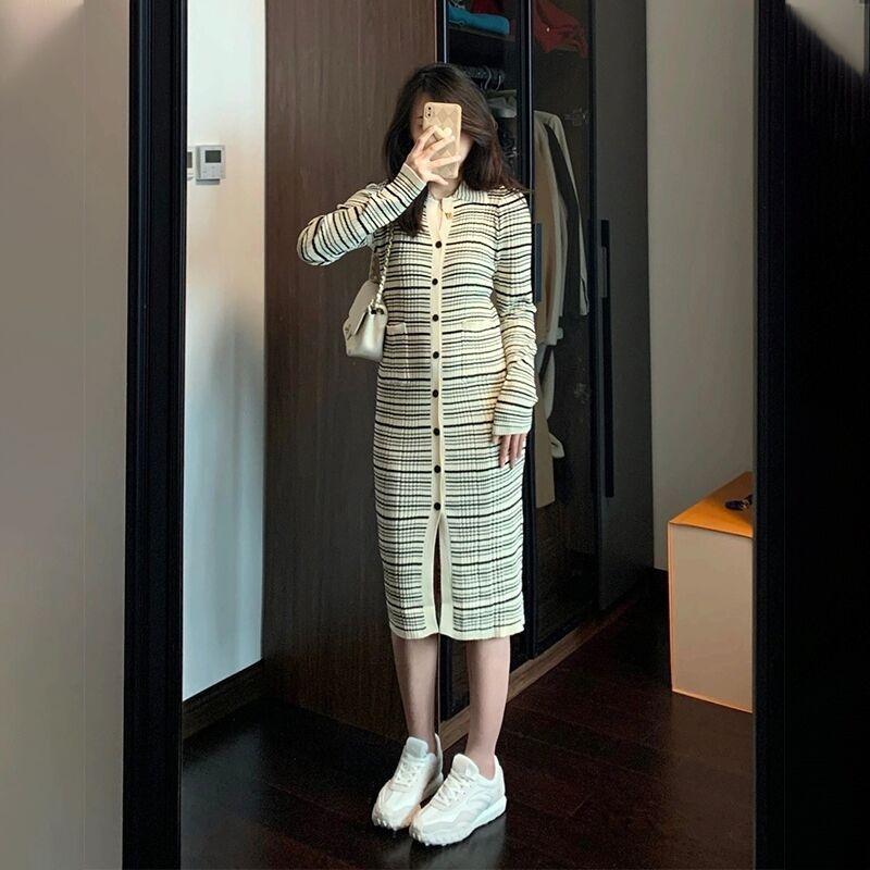 Spring new women's small first love dress retro gentle long-sleeved knitted dress niche design sense