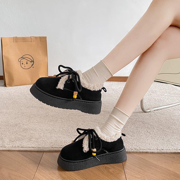 

Женские зимние теплые меховые ботинки-сноубутсы большого размера на шнуровке с мягкой подошвой, утепленные подкладкой ботильоны до щиколотки, нескользящие, для пеших прогулок, повседневные, спортивные, хлопковые ботинки 42 чёрный