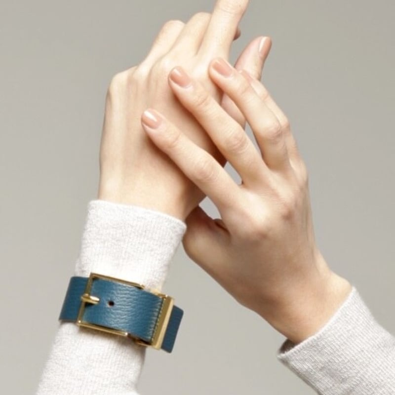 

MILMA LADY BRACELET - PEACOCK BLUE Add outer holes