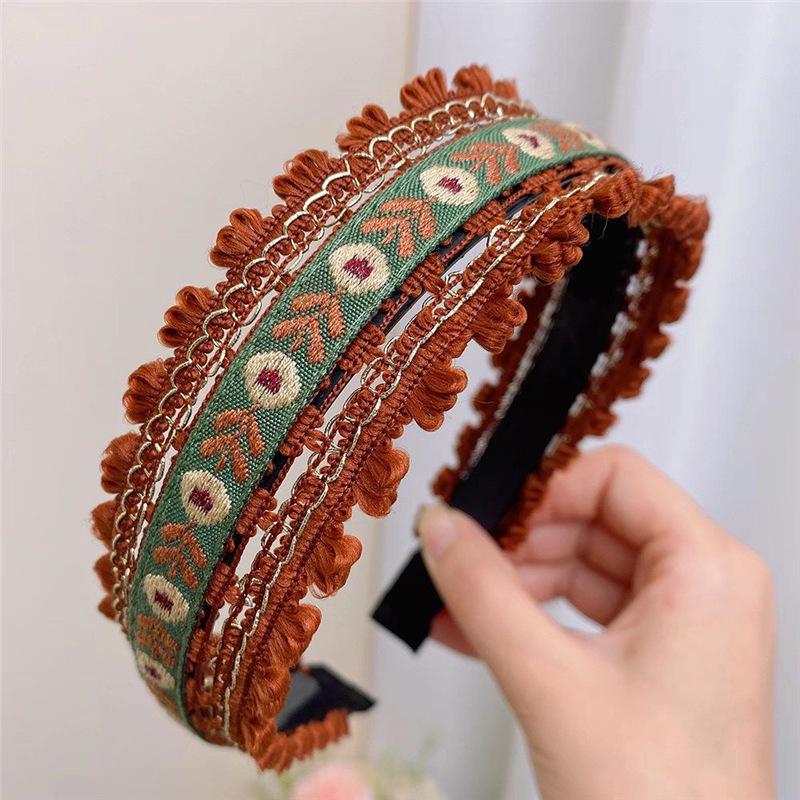 

Bohemian Ethnic Lace Embroidered Flower Headband Clip for Women