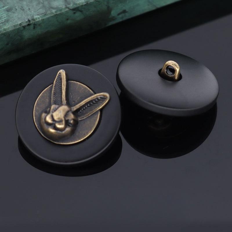 6 Pcs 25mm Vintage Copper Rabbit Head Decorative Buttons, Antique Brass Finish with Black Accents, Large Shank Metal Buttons for Clothing, Hats