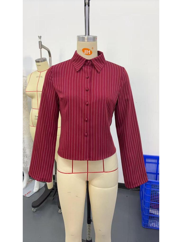 Frühling 2026 Neue Mode Lässiges gestreiftes Langarmhemd mit V-Ausschnitt