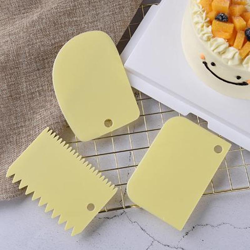3Pcs Cream Scraper Suit Diy Kitchen Straight Arc Tooth Shape Cream Bread Cutter Plastic Cake Pasty Scraper Baking Fondant Tools