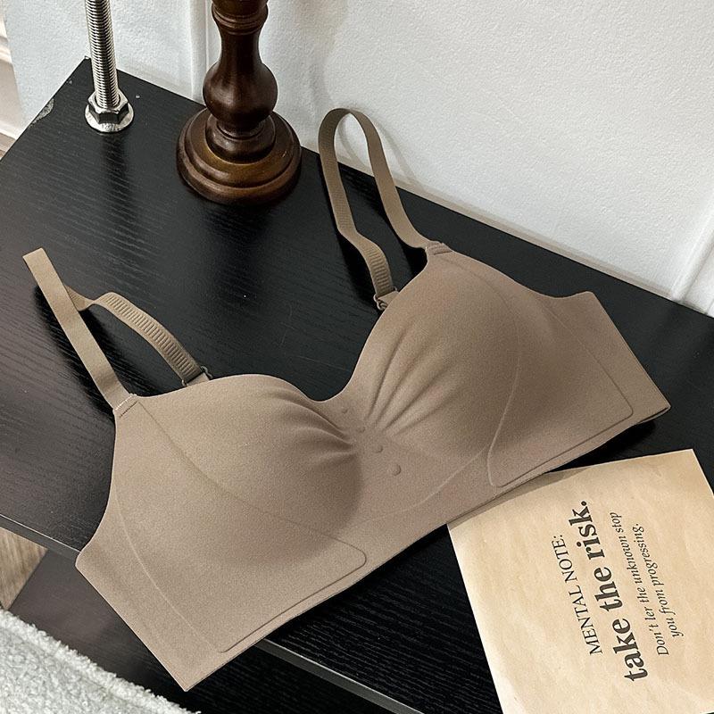 Traceless underwear Women's small breasts gather, summer thin bras close secondary breasts Anti-sagging breathable French round chest bra