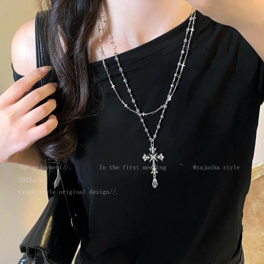 Starfish Layered Pendant Necklace - Seaside Style for Women