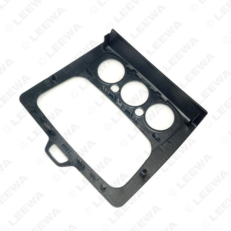 Ford Focus Audio Modification Faceplate & Panel Bracket