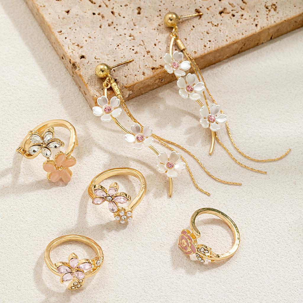 5-piece fashionable and minimalist floral tassel earrings with open flower rings for women's jewelry set