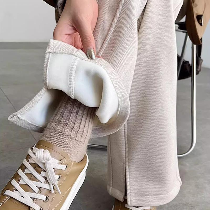 2025 Winter Women's Merino Wool Wide-Leg Velvet Pants - Petite, Thickened, Slim-Fit, Straight-Leg Design