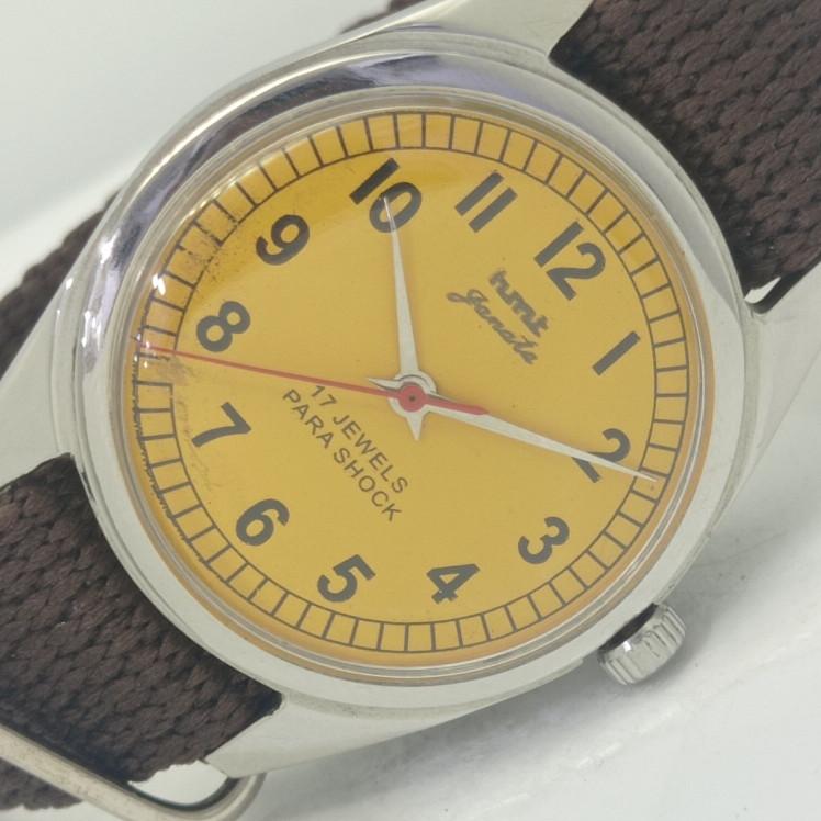 

Б/У HMT JANATA ИНДИЙСКИЕ МУЖСКИЕ МЕХАНИЧЕСКИЕ ЧАСЫ a411946-1 Артикул 004-a411946