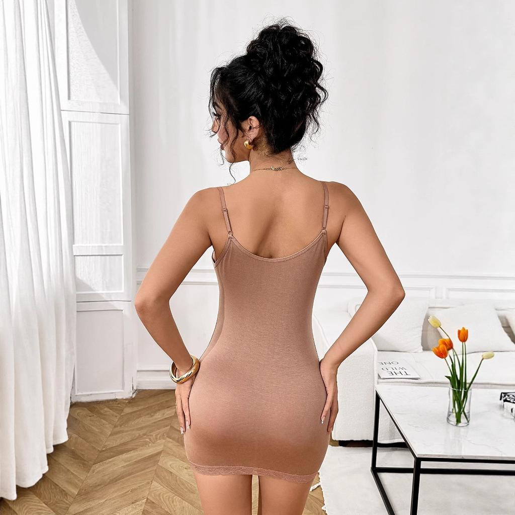 Europe, America 2026 Summer Women's New Lace Splicing Solid Color Slim-fit Hip-wrapped Suspender Dress Short Skirt Wholesale