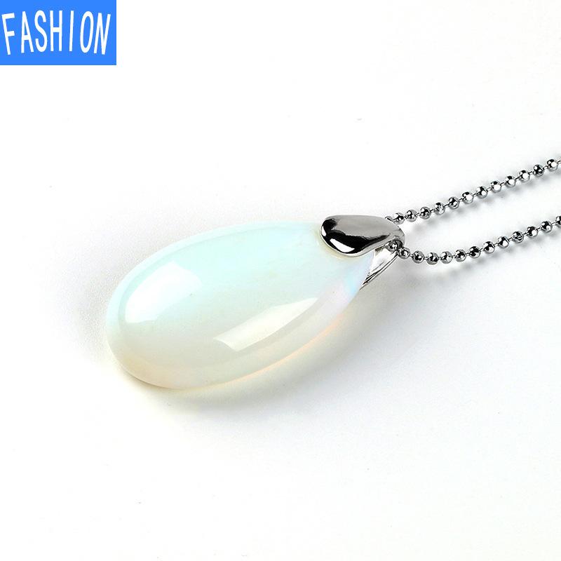 

Популярная подвеска-капля из натурального камня с кристаллами ауры opal