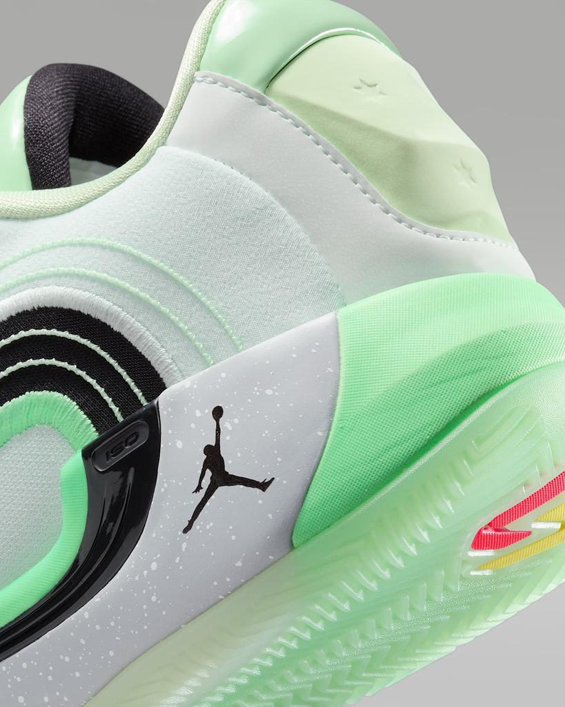 HF0823-300 Nike Jordan Luka 4 Space Navigator HF0823-300 (Men's)