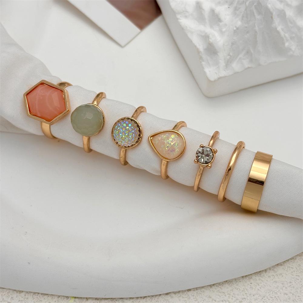 

Starry Resin Geometric Ring Set - Fashionable Seven-Piece Collection 12-18 cm золотой