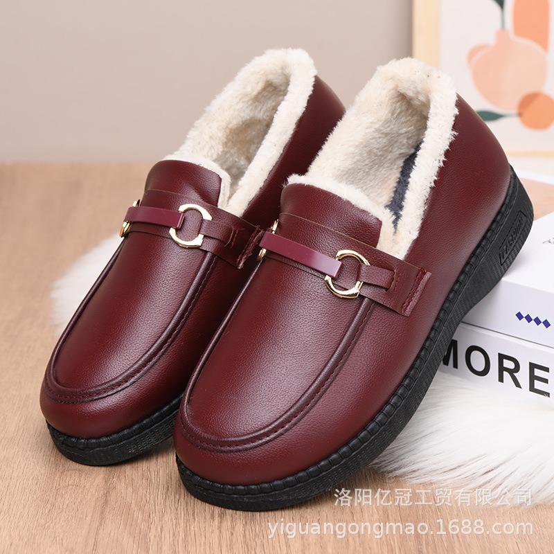 Winter cotton shoes women's cotton shoes middle-aged mother shoes old Beijing non-slip wear-resistant fashion casual old Beijing women's shoes