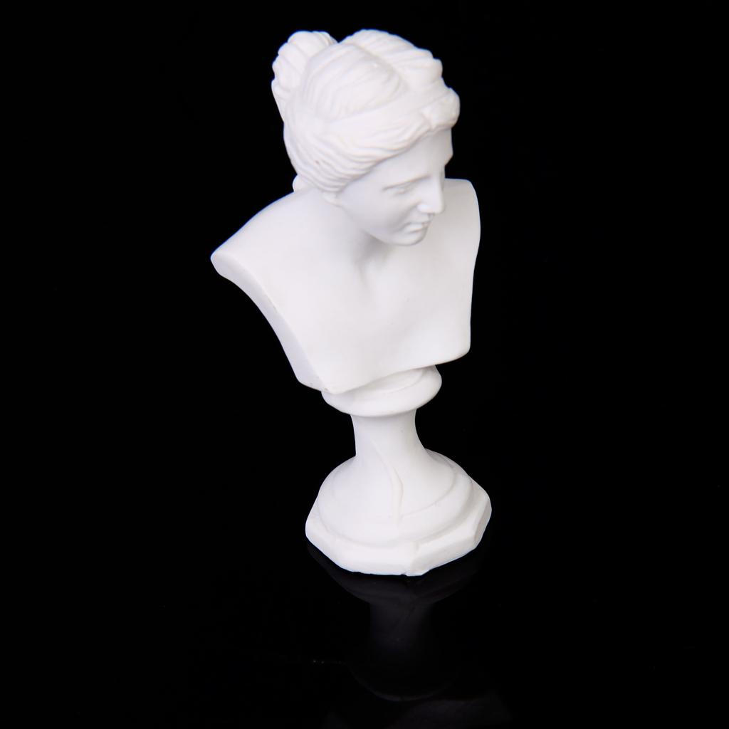 Mini Dollhouse Miniature Resin Statue Bust Model