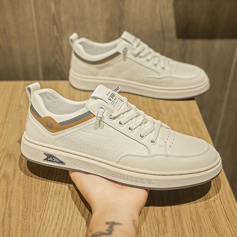 Fashion 2025 Men Classic White Leather Sneakers Minimalist Casual Shoes Soft Sole Breathable Lightweight Lace-Up Sneakers for Daily Wear