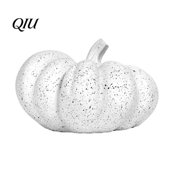 Minimalist Pumpkin Decor Halloween Ornaments, Resin Delicate Texture Stable Sculpture, Spotted Modern Home Textured Accents, for TV Cabinet Wine