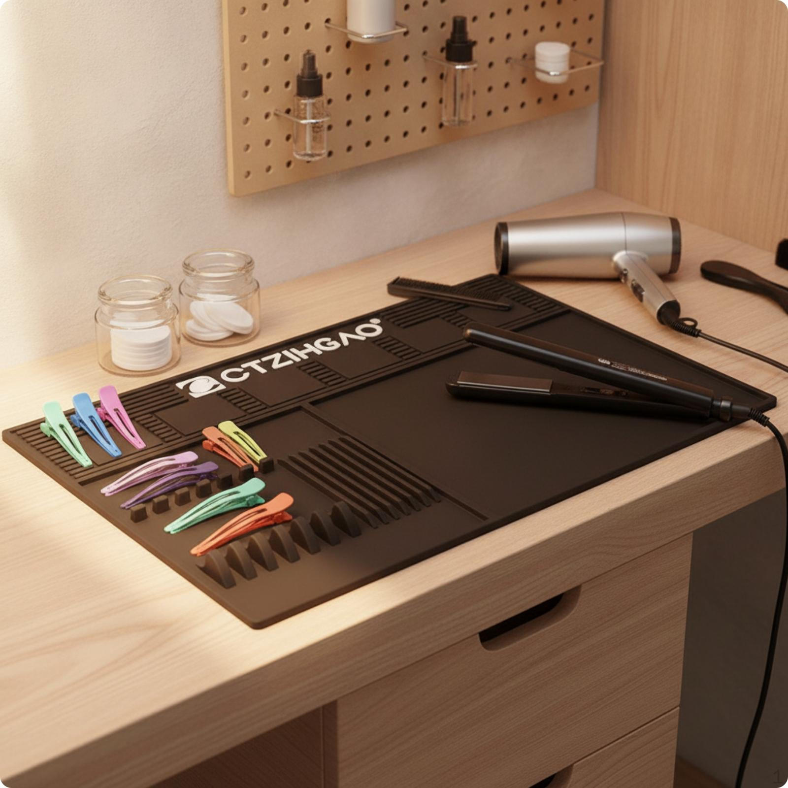 Hairdressing Tray Mat HeatResistant AntiSlip Silicone