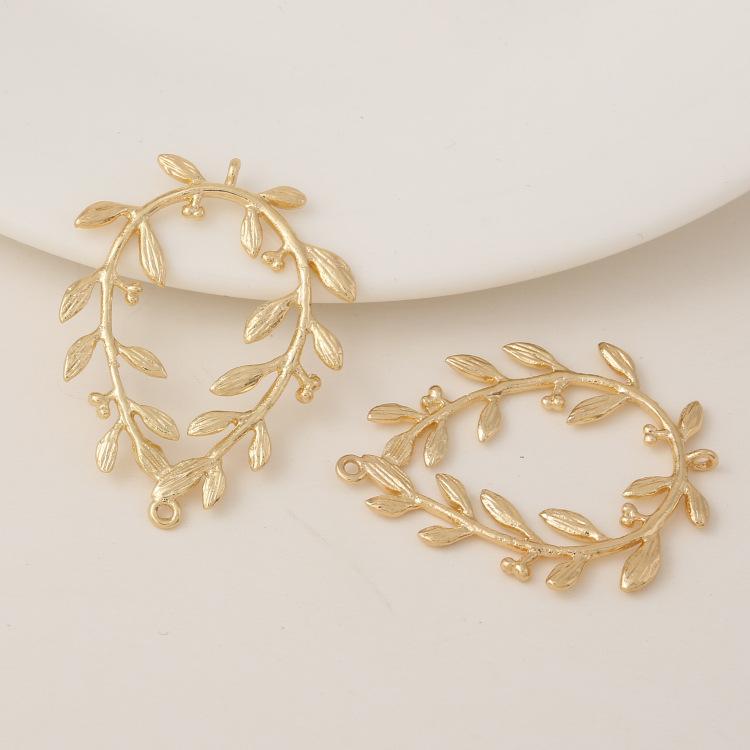(827)6CPS 23x30MM 24K Gold Color Plated Brass Hollow Flower Vine Charms Pendants High Quality For DIY Jewelry Making