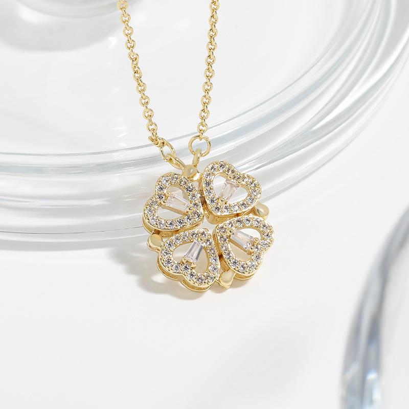 

Four Leaf Necklace, A Versatile Heart-shaped Collarbone Chain That Opens and Closes Without Fading, Light Luxury, Niche Design, Flower Necklace