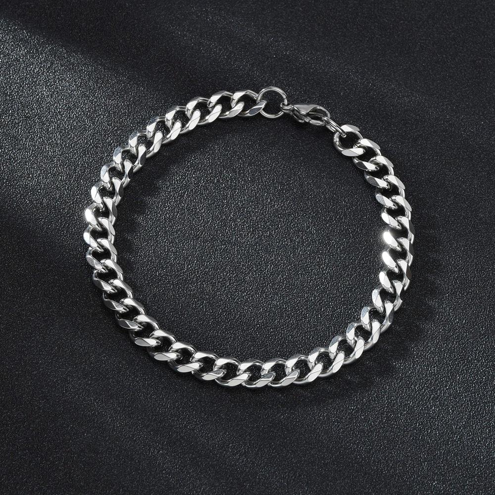 Europäisches Hip-Hop-Titan-Sechsseitiges Cuban-Link-Armband: Trendiger Retro Herrenschmuck aus Edelstahl